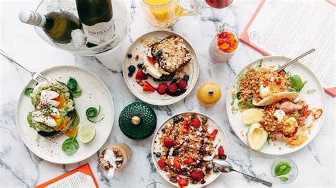 Bottomless Brunch London .
